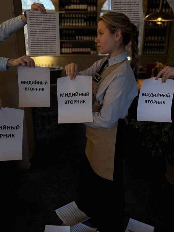 Вторник, который радует: наслаждайтесь мидиями с друзьями