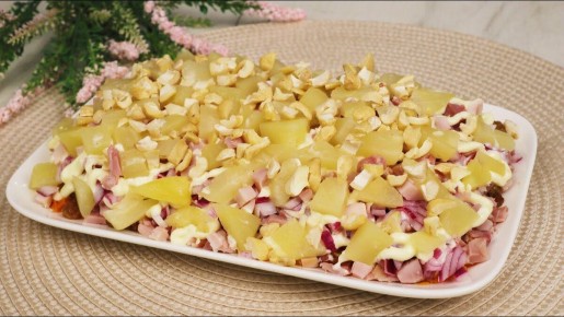 Как приготовить популярный салат для любого праздника