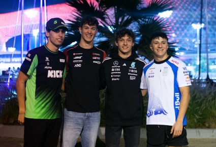 Жак Вильнёв поделился мнением о лучших новичках сезона 2025 года