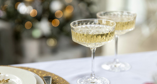 Брют: Игристое вино, которое идеально подходит к любым закускам