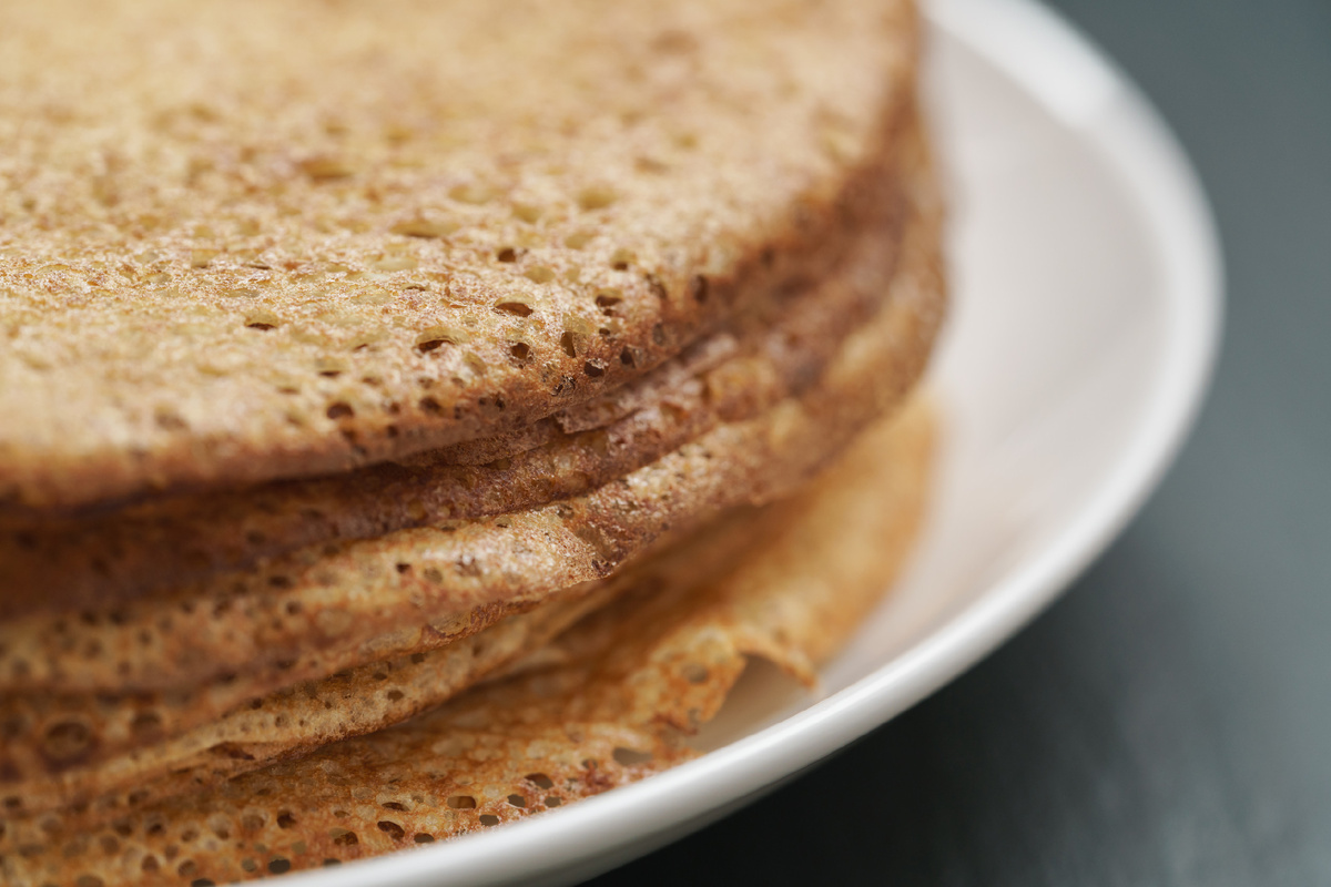 Ажурные блины на газированной воде: легкость и красота на вашем столе