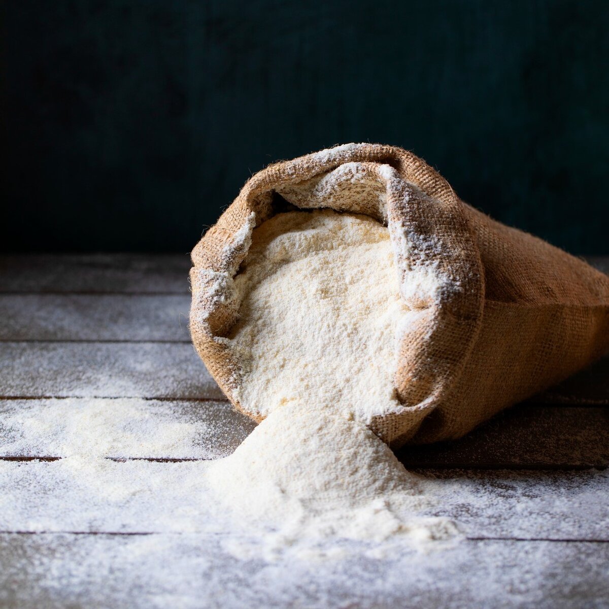 Как сохранить муку свежей: хитрости, которые спасут от жучков