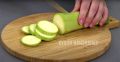 Легкая закуска из кабачков: без жарки и с изюминкой