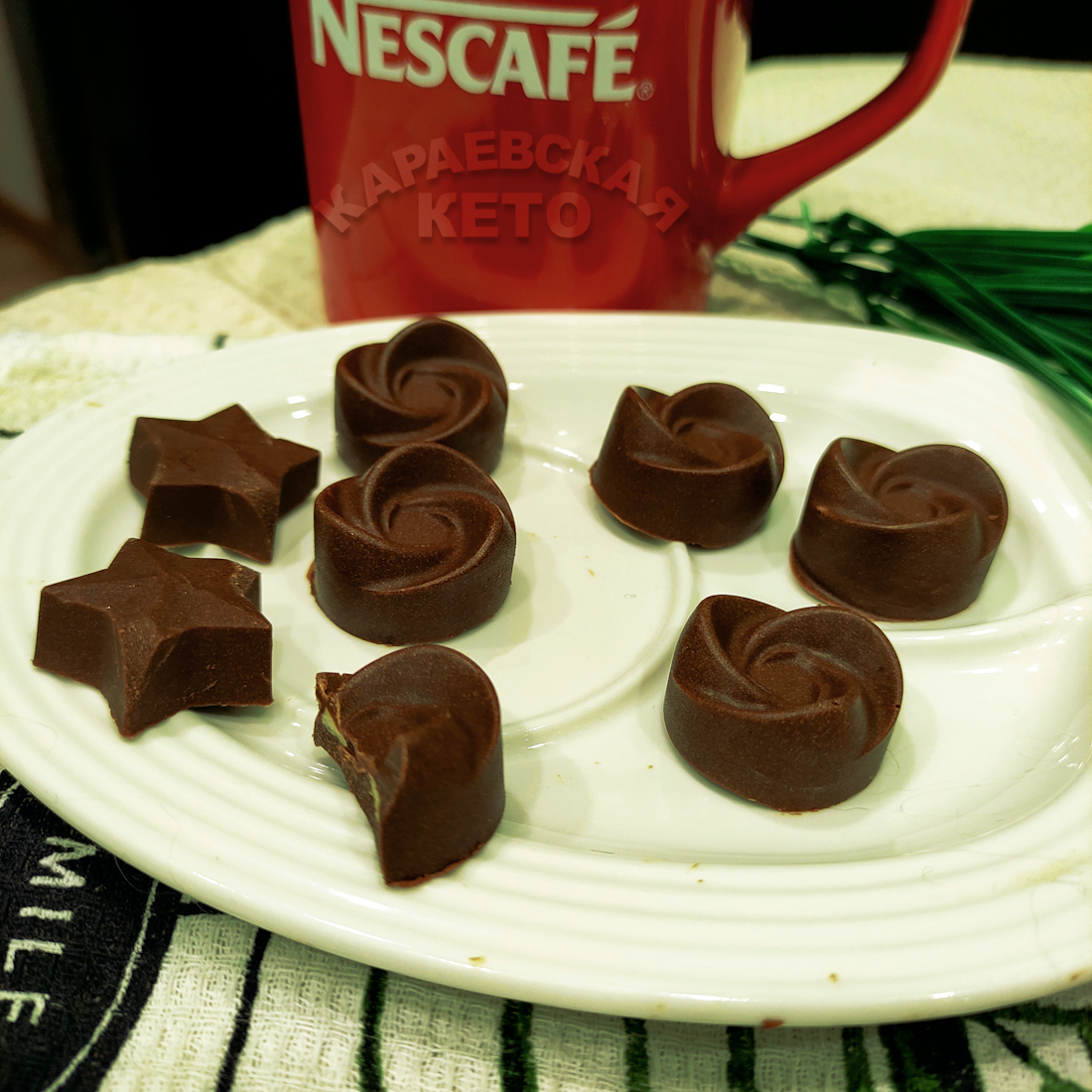 Натуральный молочный шоколад для кето-диеты: простой и вкусный рецепт