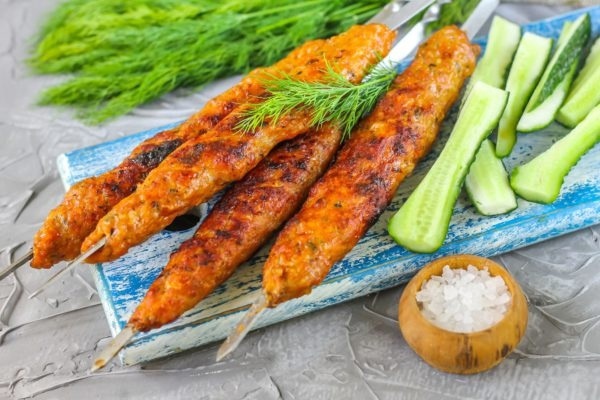 Как приготовить люля-кебаб из свинины: секреты и советы