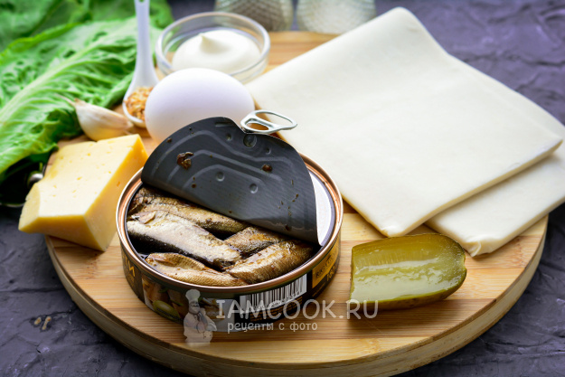 Вкусная находка: ракушки из слоеного теста с шпротами