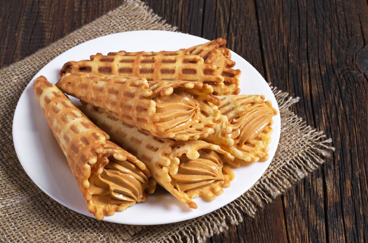 Вафельные трубочки со сгущенкой: вкусное лакомство на каждый день