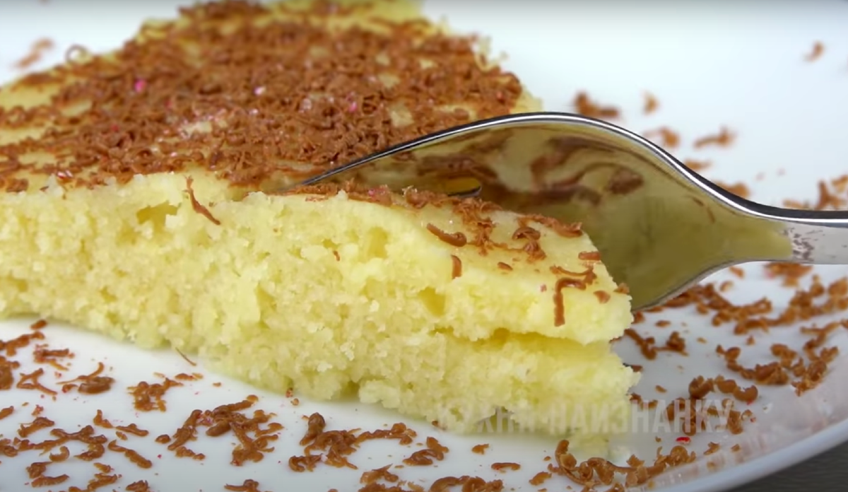 Манник за шесть минут: простой и ароматный десерт к чаю