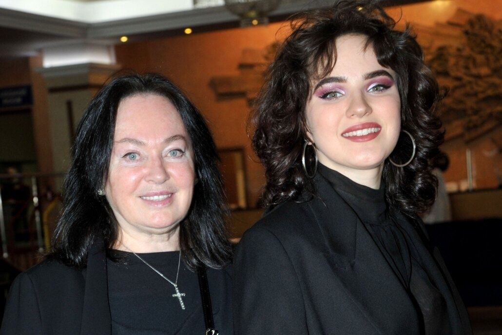 ������ ������� ���������� ���� � ���� ��������: ������������ ����� � �������� �������