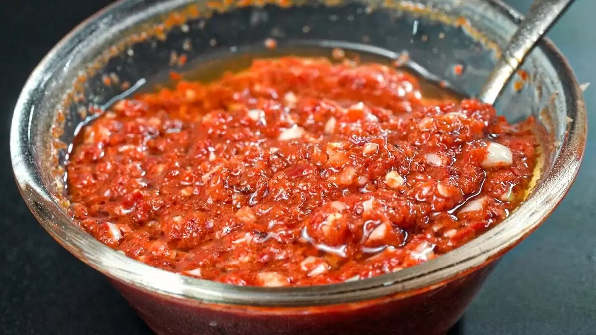 Аджика: Откройте для себя новые вкусы с этими простыми рецептами