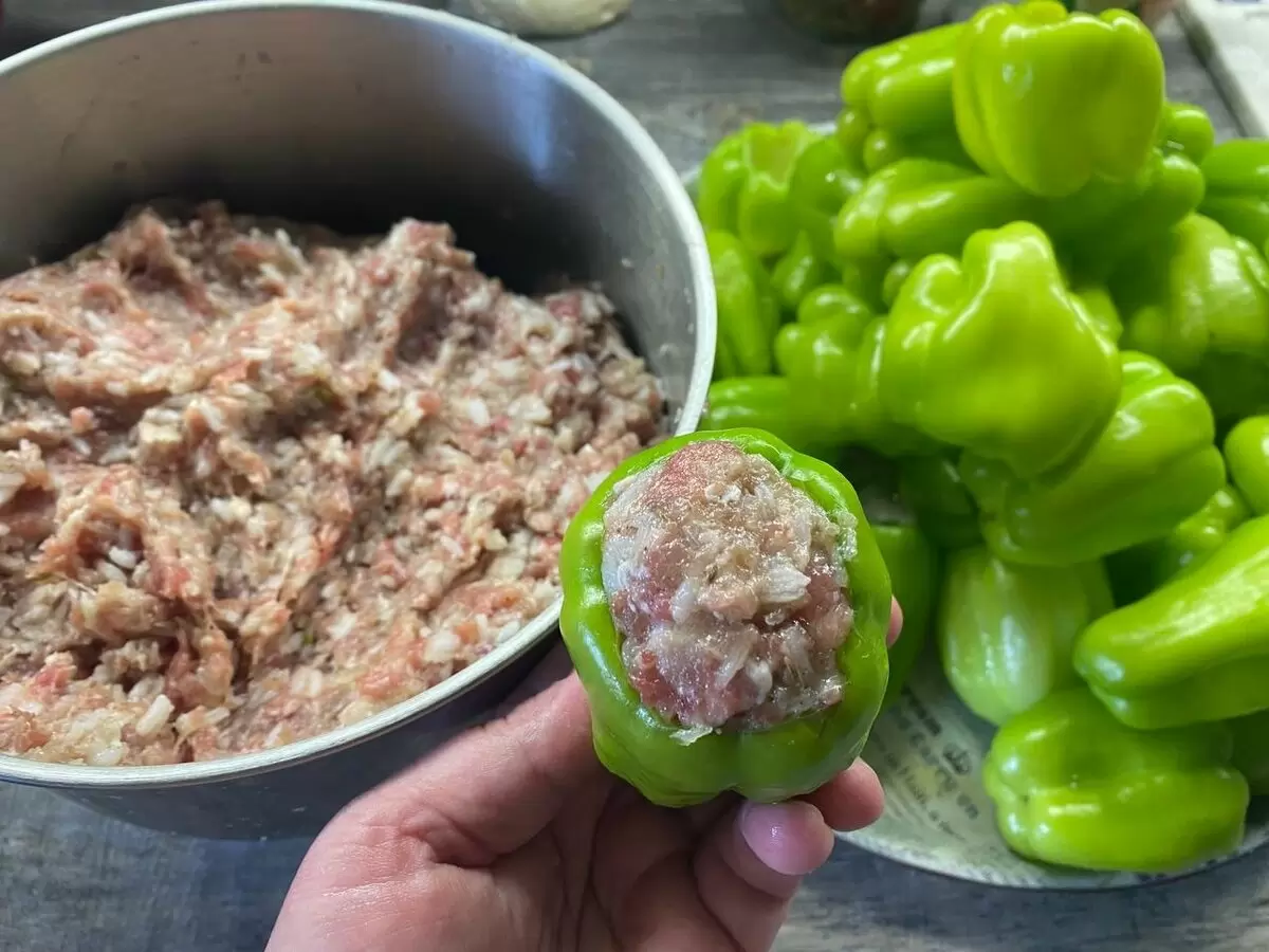 Как сделать фаршированные перцы настоящим кулинарным шедевром: секреты профессионалов