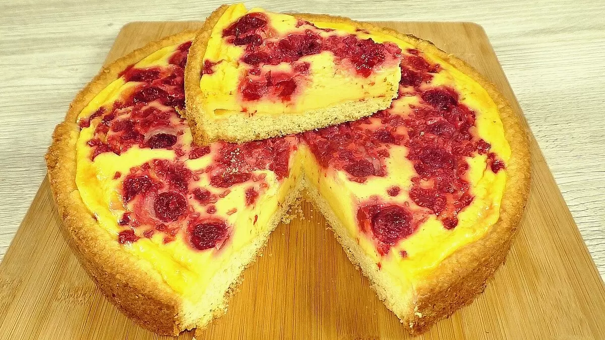 Лентяй пирог на кефире: быстро, сладко и вкусно для всей семьи