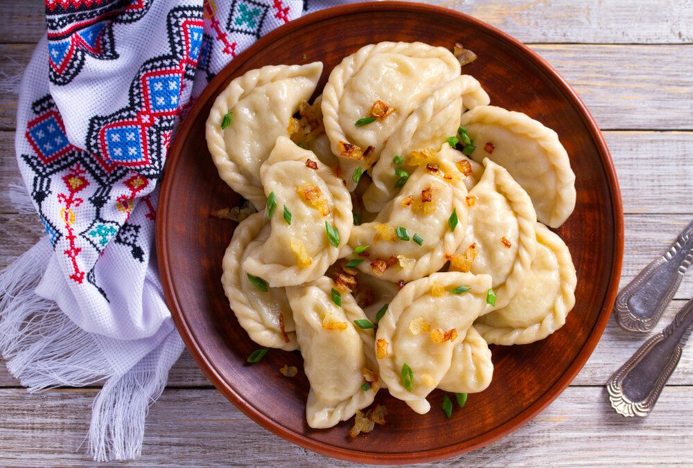 Как приготовить вкусные вареники с капустой и картошкой