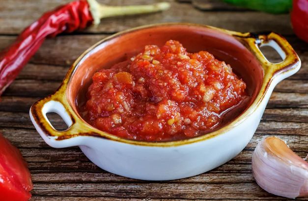 Аджика по-абхазски: погружение в невероятный вкус кавказской кухни